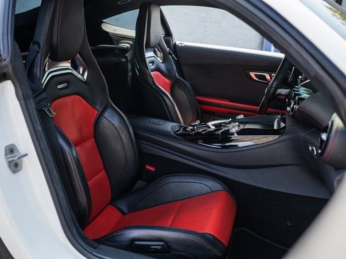 Used 2018 Mercedes-Benz AMG GT S image 23