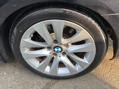 Used 2013 BMW 328i Convertible image 9