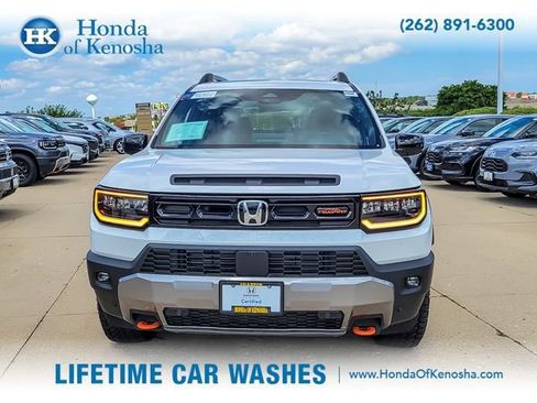 Used 2026 Honda Passport TrailSport Elite image 2