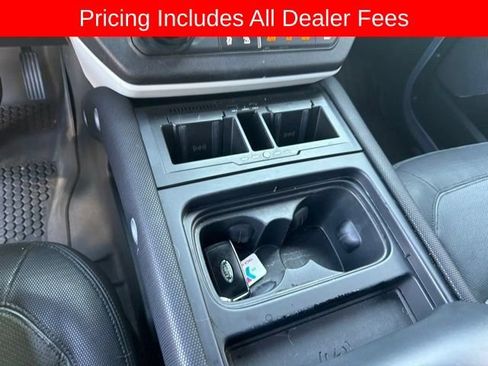 Used 2022 Land Rover Defender 110 X-Dynamic HSE AWD/4WD image 16
