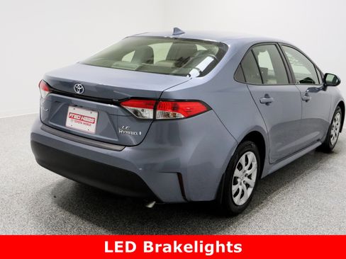 Used 2023 Toyota Corolla LE image 7