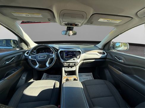 Used 2023 GMC Acadia SLE w/ Driver Convenience Package image 29