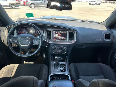 Used 2020 Dodge Charger Scat Pack RWD image 18