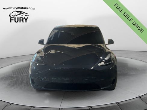 Used 2023 Tesla Model Y Performance AWD/4WD image 8