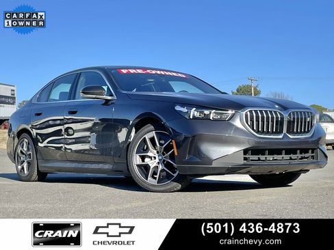 Used 2024 BMW i5 eDrive40i image 1