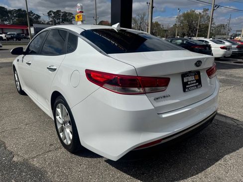 Used 2016 Kia Optima LX image 6