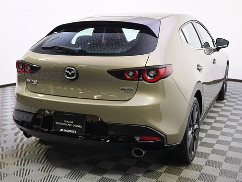 Certified 2025 MAZDA MAZDA3 Carbon image 6
