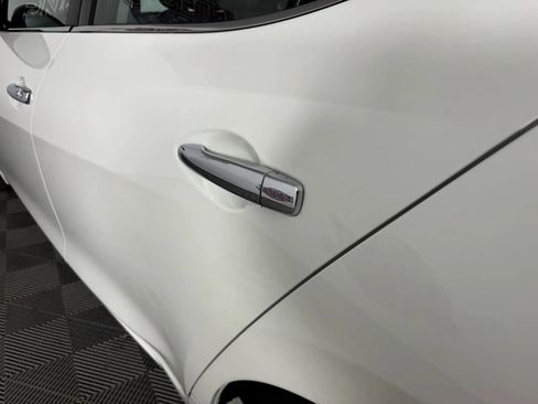 Used 2022 Nissan Maxima SV w/ Floor Mat Group FWD image 27