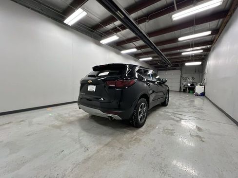 Certified 2025 Chevrolet Blazer LT image 8