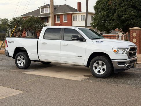 Used 2022 RAM 1500 Big Horn AWD/4WD image 2
