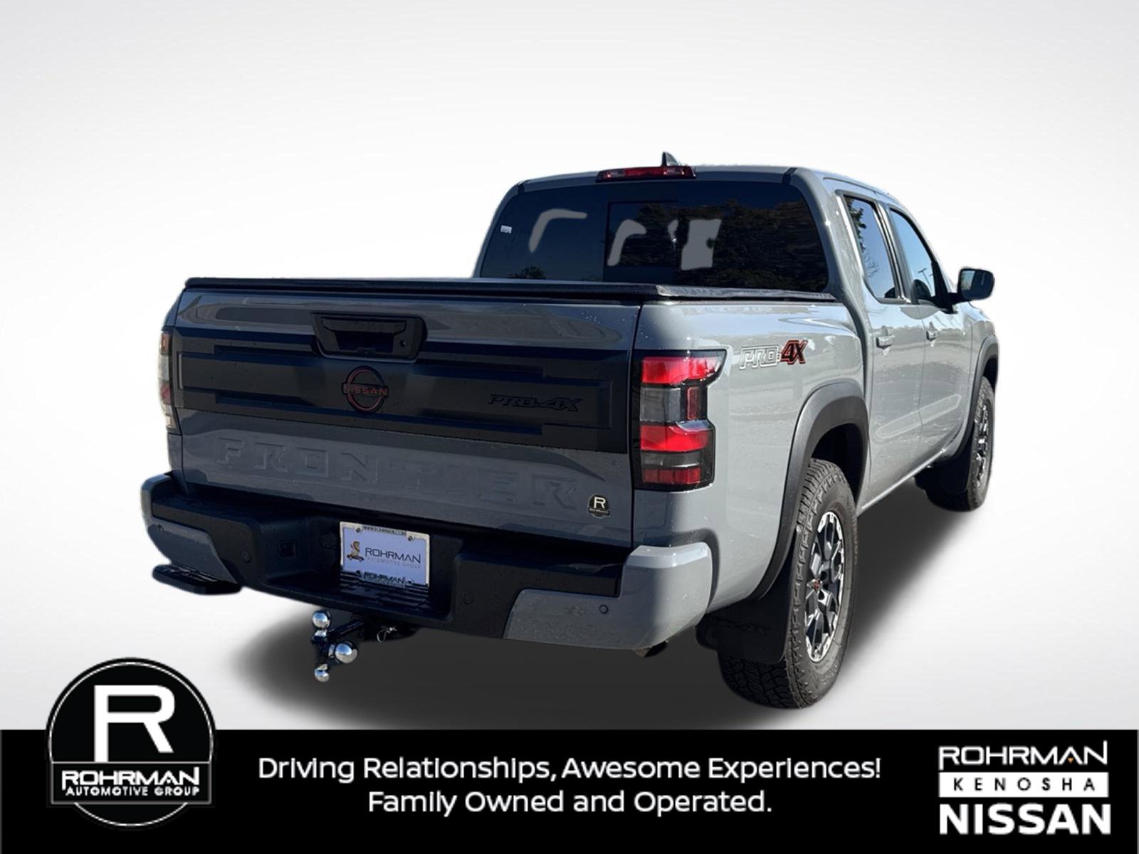Used 2026 Nissan Frontier PRO-4X w/ Tow Package AWD/4WD image 6