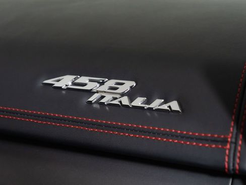 Used 2013 Ferrari 458 Italia Coupe image 33