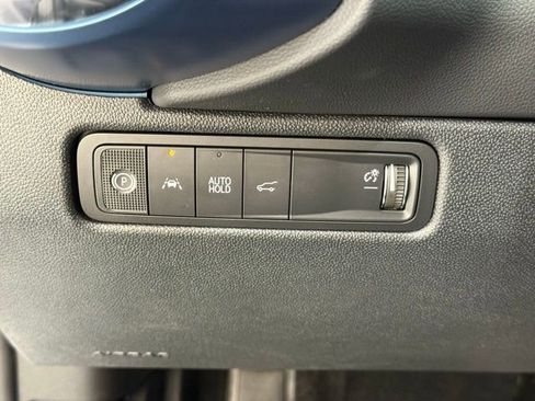 New 2026 Chevrolet Equinox EV LT image 29