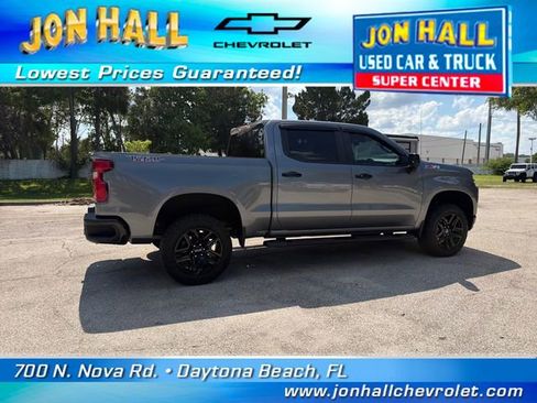 Used 2022 Chevrolet Silverado 1500 LT Trail Boss w/ Bed Protection Package AWD/4WD image 16