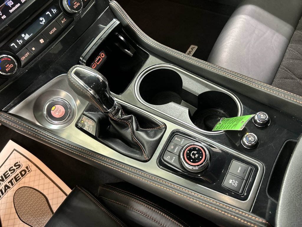 Used 2020 Nissan Maxima SR w/ Sport Mat Group FWD image 18