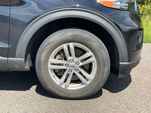 Used 2021 Ford Explorer XLT w/ Class III Trailer Tow Package AWD/4WD image 25