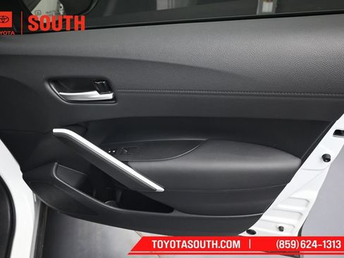 Used 2026 Toyota Corolla Cross AWD Hybrid w/ Convenience Package image 36