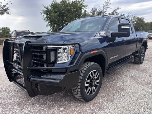 Used 2023 GMC Sierra 2500 AT4 w/ AT4 Preferred Package AWD/4WD image 1