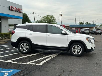Used 2022 GMC Terrain SLE