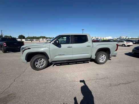 Used 2024 Toyota Tundra SR5 w/ SR5 Premium Package AWD/4WD image 8