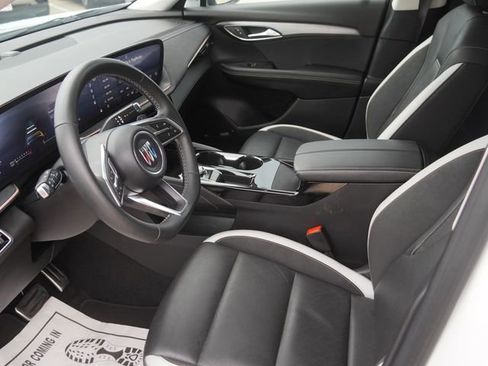 Used 2025 Buick Envision Sport Touring AWD/4WD image 19