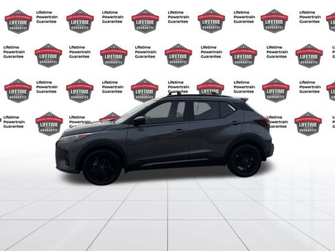 Certified 2024 Nissan Kicks SR w/ Interior Electronics Package image 2
