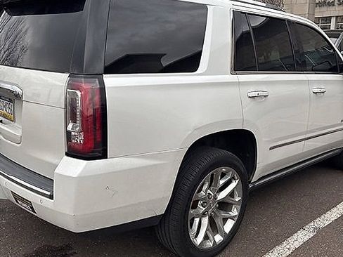 Used 2020 GMC Yukon Denali w/ Denali Premium Package image 2