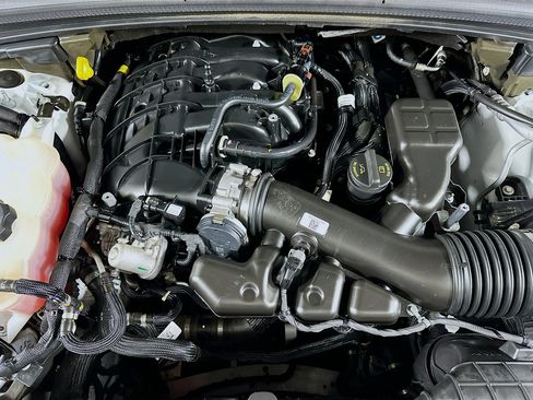 Used 2023 Jeep Grand Cherokee L Limited image 36