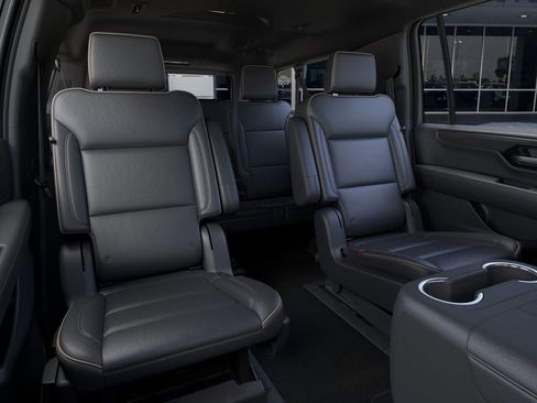 New 2026 GMC Yukon XL Elevation w/ Elevation Premium Package AWD/4WD image 17