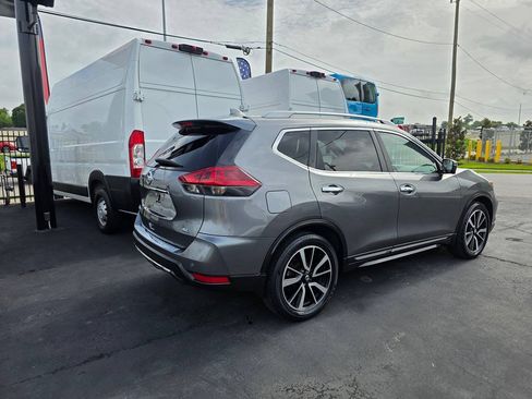 Used 2020 Nissan Rogue SL w/ Premium Package FWD image 5