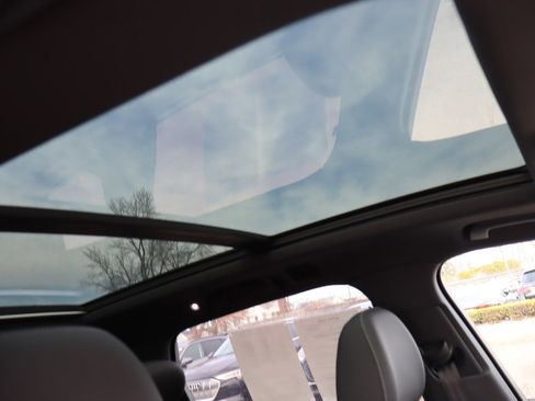 Used 2025 Audi Q7 3.0T Premium Plus w/ Premium Plus Package image 17