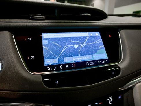 Used 2023 Cadillac XT5 Premium Luxury image 38