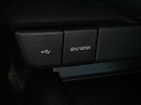 Certified 2024 Toyota Camry SE FWD image 29