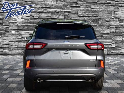Certified 2023 Ford Escape ST-Line Select w/ Tech Pack #1 AWD/4WD image 4