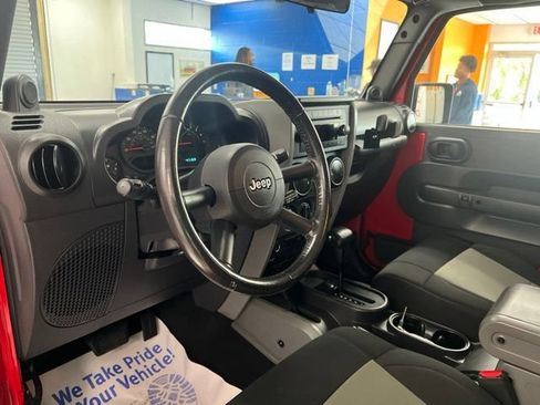 Used 2009 Jeep Wrangler X AWD/4WD image 14