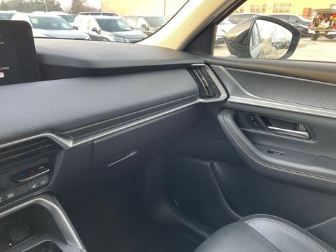Used 2025 MAZDA CX-70 3.3 Turbo w/ Preferred Package image 36