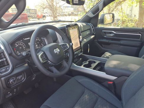 New 2026 RAM 1500 Big Horn AWD/4WD image 8