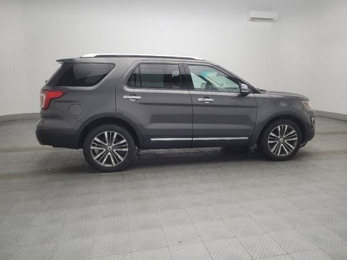 Used 2017 Ford Explorer Platinum AWD/4WD image 10
