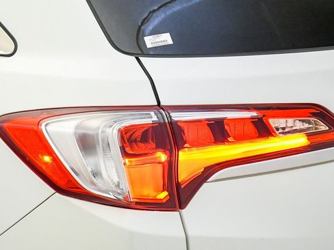 Used 2018 Acura RDX AWD w/ Technology Package image 12