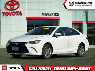 Used 2017 Toyota Camry SE video 1