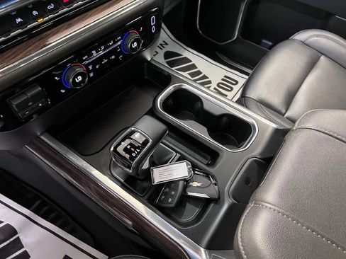 Used 2025 Chevrolet Silverado 1500 RST image 31