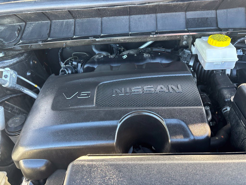 Used 2024 Nissan Pathfinder SL AWD/4WD image 9