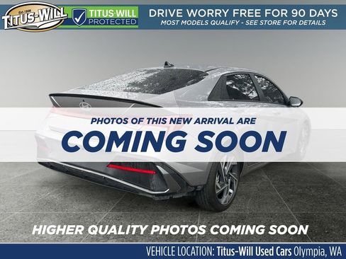 Used 2025 Hyundai Elantra Sport FWD image 4