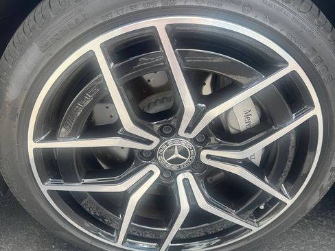 Used 2023 Mercedes-Benz E 450 4MATIC Cabriolet image 5