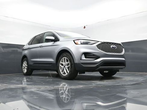 Used 2024 Ford Edge SEL AWD/4WD image 44