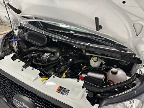 Used 2024 Ford Transit 250 148 High Roof image 4