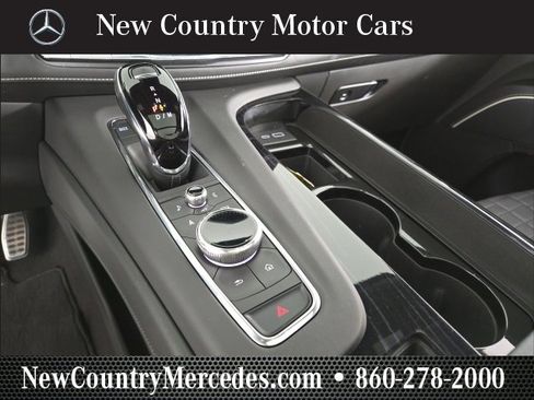 Used 2023 Cadillac Escalade V w/ LPO, ONYX Package image 32