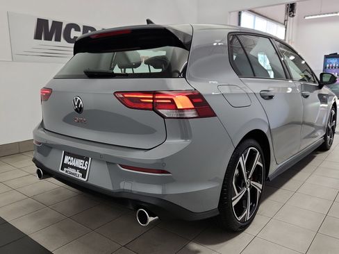 New 2026 Volkswagen GTI SE image 4