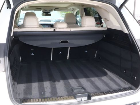 Used 2022 Mercedes-Benz GLE 350 w/ Premium Package image 22