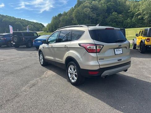 Used 2018 Ford Escape SEL AWD/4WD image 7